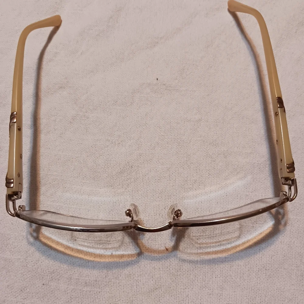 Tura Vtg MOD Pearlesence Frames Gold/ Crystal Accents